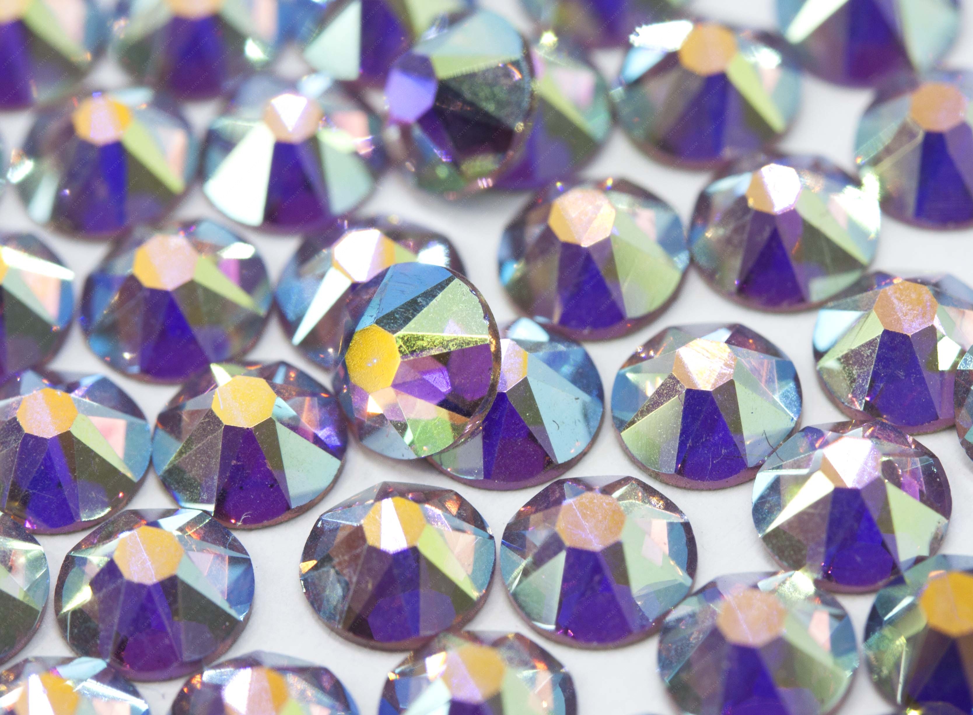 Crystalline Lt. Amethyst AB* Xirius Rose 2088
